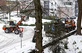 Räumfahrzeuge im Winterdiensteinsatz