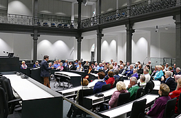 Sitzungssaal (Foto: Norbert Kruse)