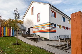 Kindergarten St. Johannes, Hollage